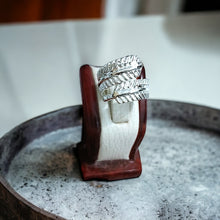 Load image into Gallery viewer, Goddess Maat's Feather Silver Ring