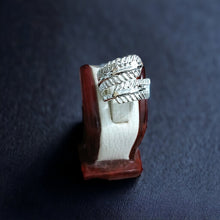 Load image into Gallery viewer, Goddess Maat's Feather Silver Ring
