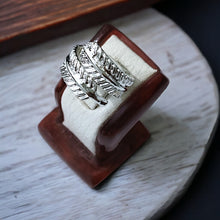 Load image into Gallery viewer, Goddess Maat's Feather Silver Ring