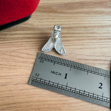 Load image into Gallery viewer, Sacred Fly Of Valor Silver Pendant Necklace