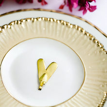 Load image into Gallery viewer, Gold Fly of Valor Pendant