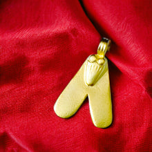 Load image into Gallery viewer, Gold Fly of Valor Pendant