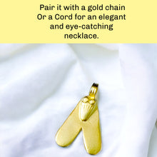 Load image into Gallery viewer, Gold Fly of Valor Pendant