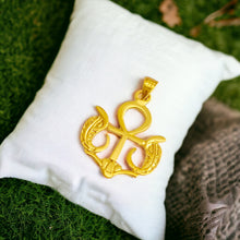 Load image into Gallery viewer, Ankh Wadjet Amulet Gold Pendant Necklace