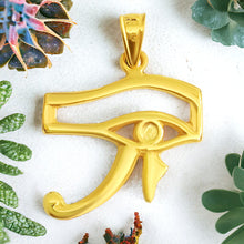 Load image into Gallery viewer, Gold Eye Of Horus Pendant