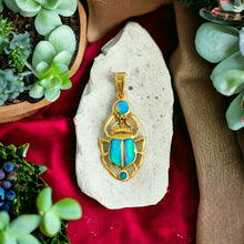 Load image into Gallery viewer, Dainty Opal Scarab Gold Pendant Necklace