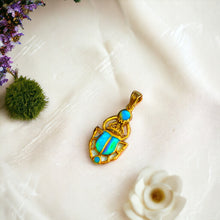 Load image into Gallery viewer, Dainty Opal Scarab Gold Pendant Necklace
