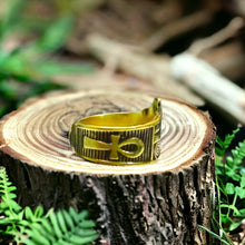 Load image into Gallery viewer, Eye of Horus Ankh Adjustable Gold Ring