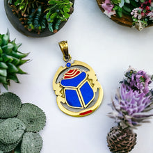 Load image into Gallery viewer, Gold Royal Scarab Pendant Necklace