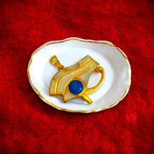 Load image into Gallery viewer, Opal Eye Of Horus Gold Pendant Necklace