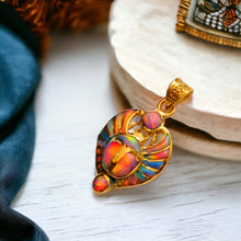 Load image into Gallery viewer, Dainty Scarab Gold Pendant Necklace