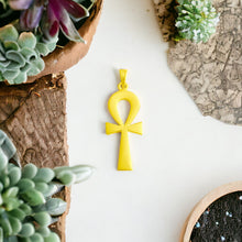 Load image into Gallery viewer, Gold Simple Ankh Pendant