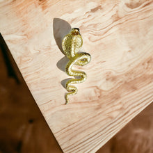 Load image into Gallery viewer, Goddess Wadjet Amulet Pendant