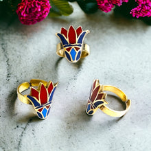 Load image into Gallery viewer, Gold Lotus Flower Ring