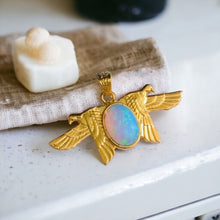 Load image into Gallery viewer, Opal Horus Gold Pendant