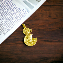 Load image into Gallery viewer, God Horus The Protector Pendant Necklace