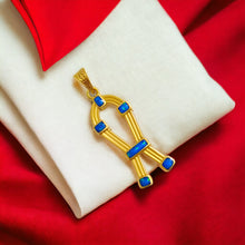 Load image into Gallery viewer, SAA Opal Amulet Gold Pendant