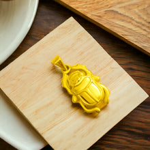 Load image into Gallery viewer, Gold Scarab Pendant