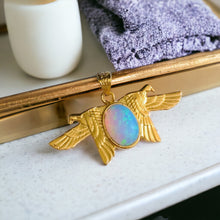 Load image into Gallery viewer, Opal Horus Gold Pendant