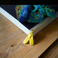 Load image into Gallery viewer, Gold Fly of Valor Pendant