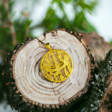 Load image into Gallery viewer, Isis Legend Round Pendant