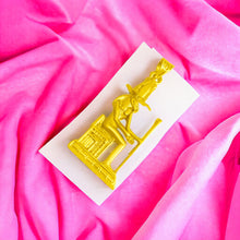 Load image into Gallery viewer, Gold God Amun On The throne Pendant