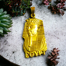 Load image into Gallery viewer, Pharaoh Mask Pendant, Egyptian Jewelry