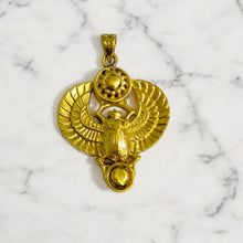 Load image into Gallery viewer, Royal Scarab Beetle Gold Pendant Necklace
