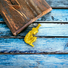 Load image into Gallery viewer, Squat King Tut Gold Pendant