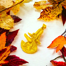 Load image into Gallery viewer, God Sobek Gold Pendant
