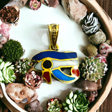 Load image into Gallery viewer, Small Eye of Horus Gold Pendant