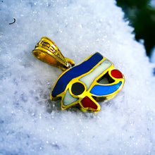 Load image into Gallery viewer, Small Eye of Horus Gold Pendant