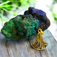 Load image into Gallery viewer, Gold Lotus Flower Pendant Necklace