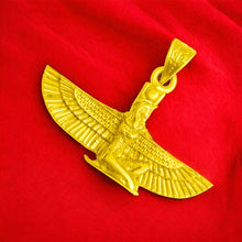 Load image into Gallery viewer, Dainty Isis Gold Pendant Necklace