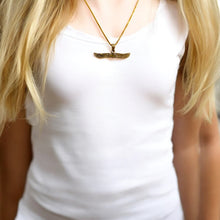 Load image into Gallery viewer, Dainty Winged Sun Desk Gold Pendant Necklace