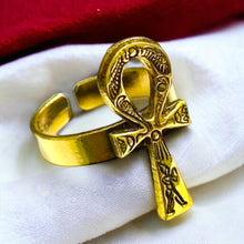 Load image into Gallery viewer, Gold Akhenaton Prayers Ankh Ring
