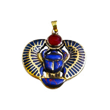 Load image into Gallery viewer, Royal Scarab Gold Pendant Necklace
