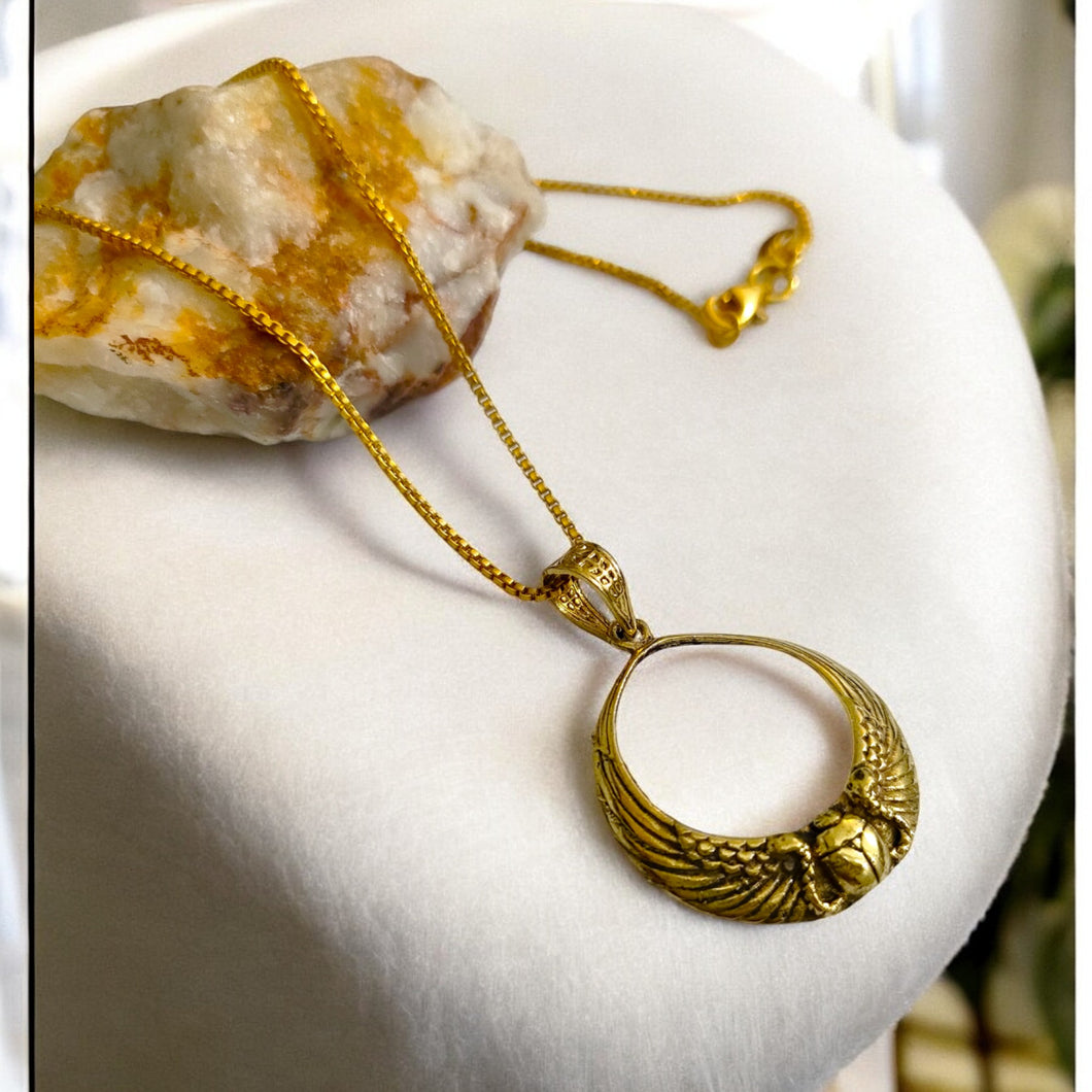 Dainty Winged Sun Desk Gold Pendant Necklace