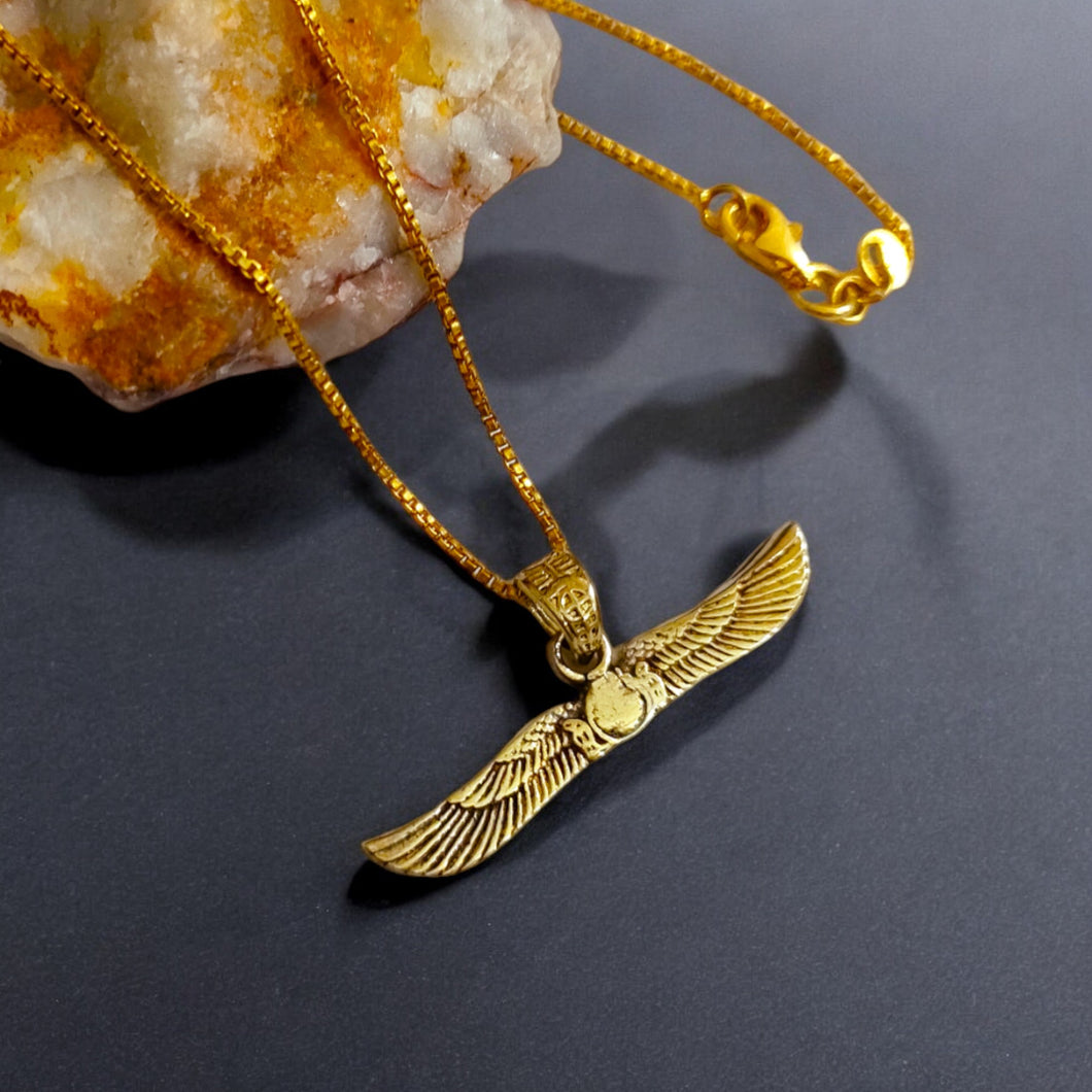 Dainty Winged Sun Desk Gold Pendant Necklace